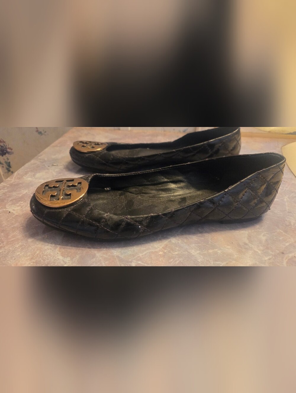 Tory Burch Black Leather Logo Ballet Flats with Gold Emblem - Picture 4 of 6